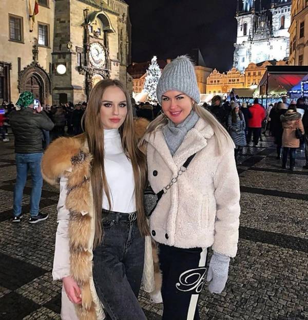 https://upforme.ru/uploads/0004/02/e8/9346/t49755.jpg