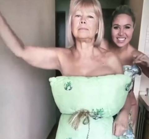 https://upforme.ru/uploads/0004/02/e8/9346/t740410.jpg