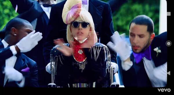  -Lady Gaga -     - ....