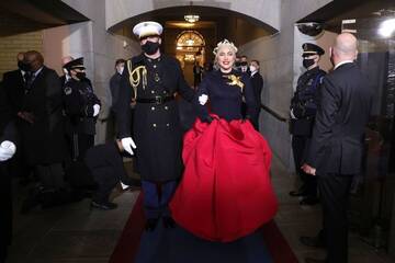  -Lady Gaga -     - ....