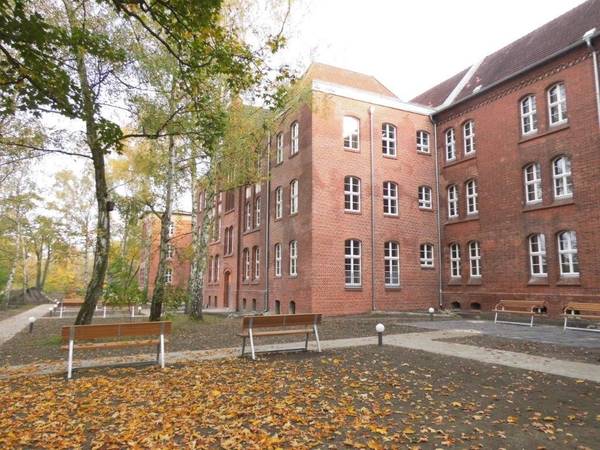 https://upforme.ru/uploads/0009/6c/04/1429/t78811.jpg