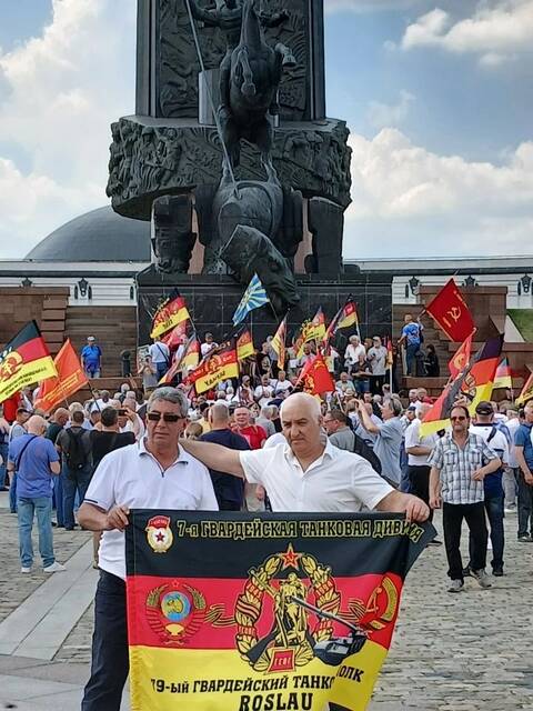 https://upforme.ru/uploads/0009/6c/04/1568/t428135.jpg