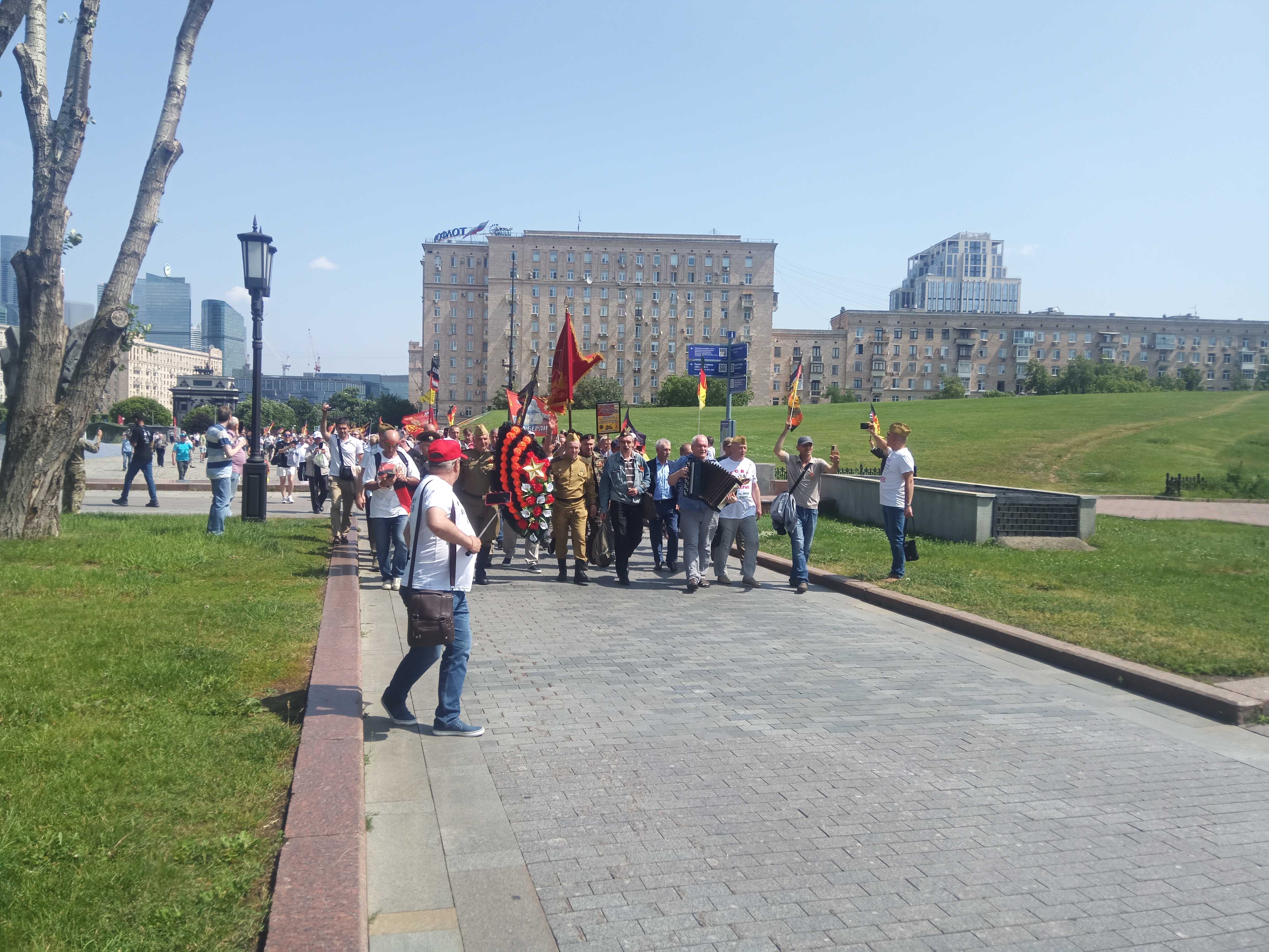 https://upforme.ru/uploads/0009/6c/04/3570/579859.jpg