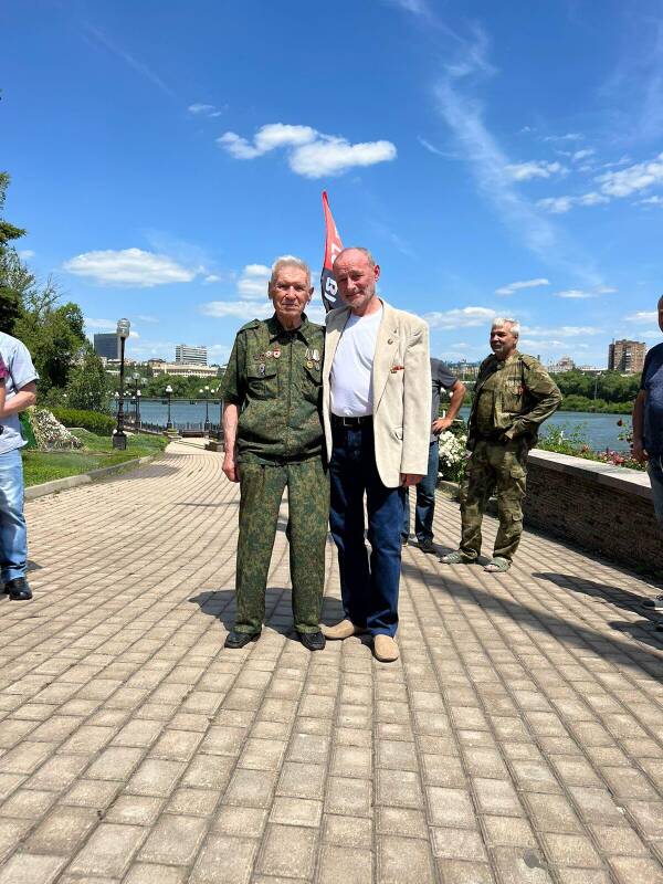 https://upforme.ru/uploads/0009/6c/04/3782/t588348.jpg