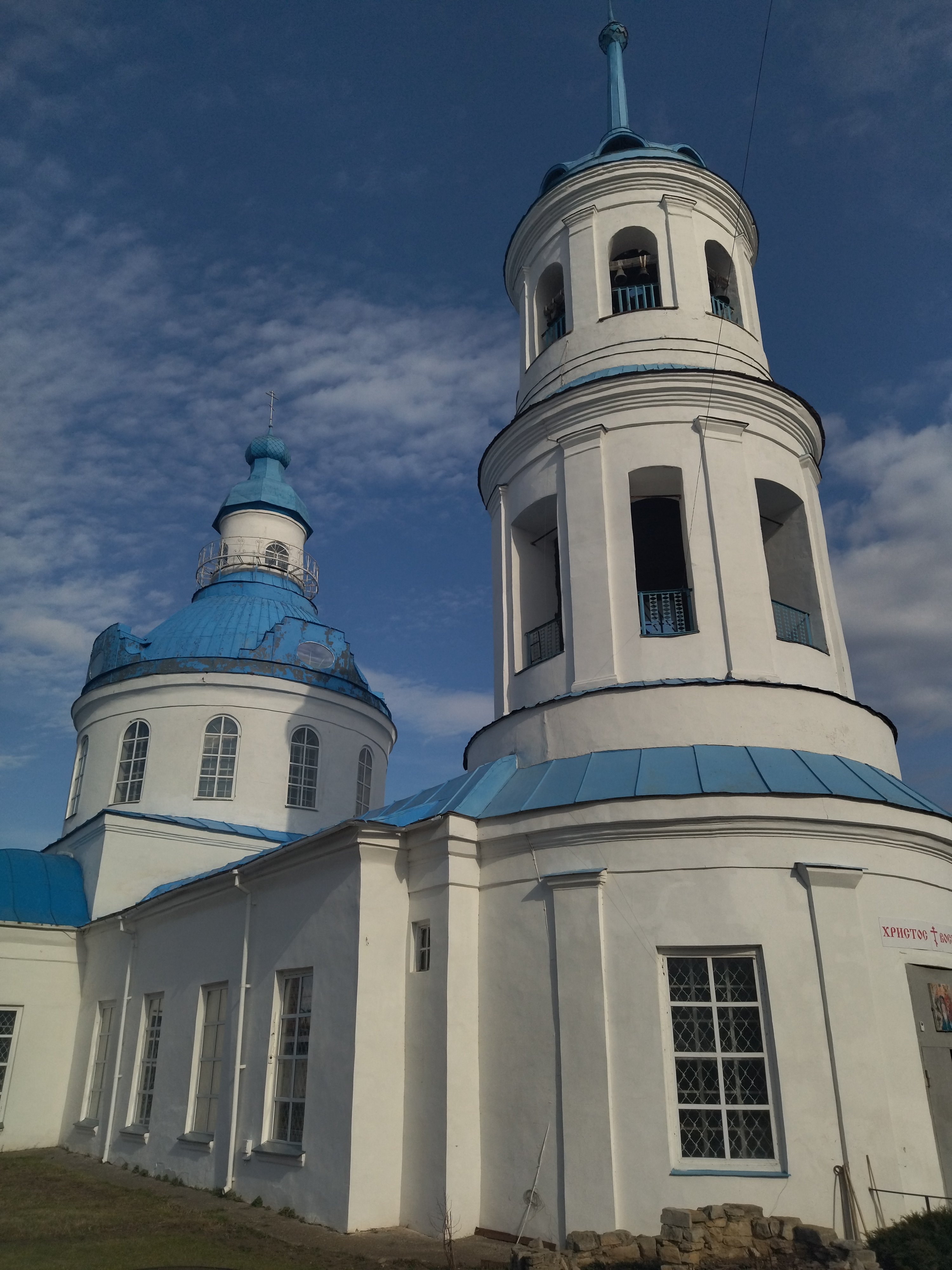 https://upforme.ru/uploads/0009/82/cd/2/869952.jpg