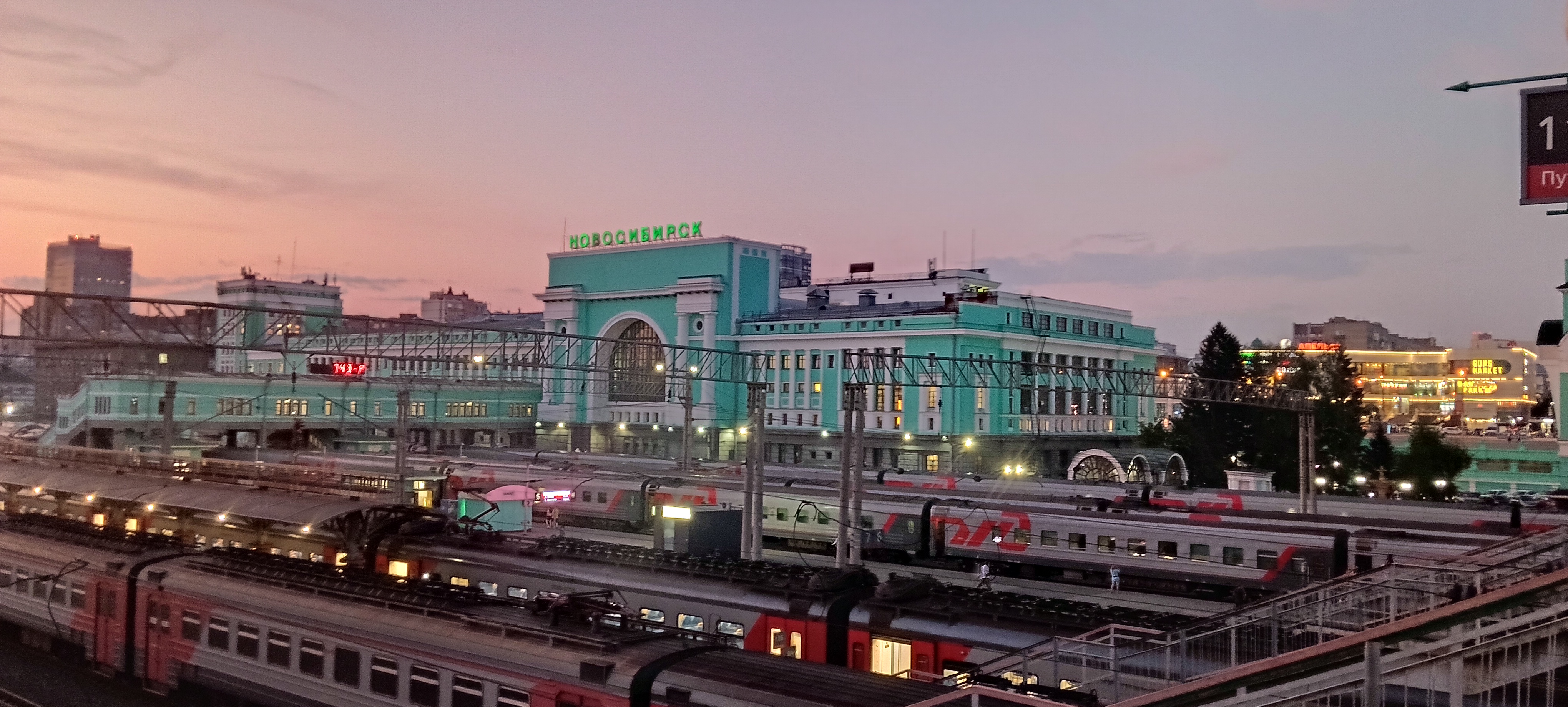 https://upforme.ru/uploads/000a/1b/4d/1027/890470.jpg