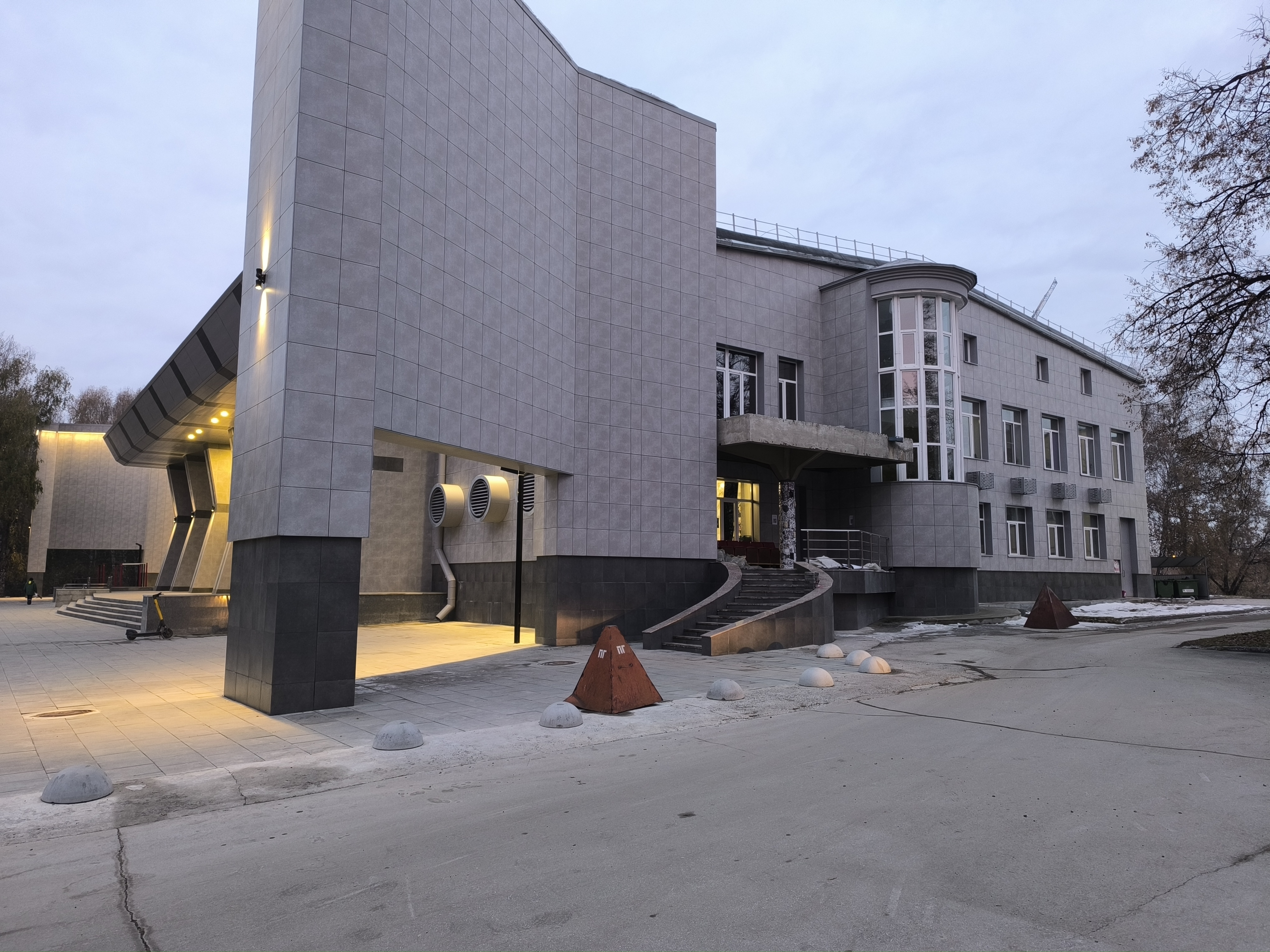 https://upforme.ru/uploads/000a/1b/4d/2045/234363.jpg