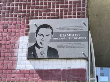 https://upforme.ru/uploads/000a/1b/4d/2045/t198584.jpg