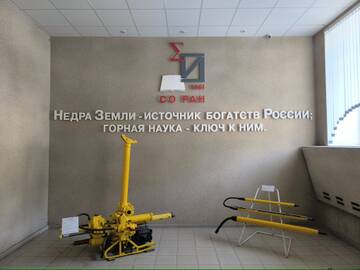 https://upforme.ru/uploads/000a/1b/4d/2045/t683150.jpg