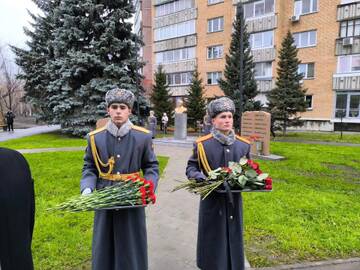 https://upforme.ru/uploads/000a/1b/4d/2045/t787818.jpg