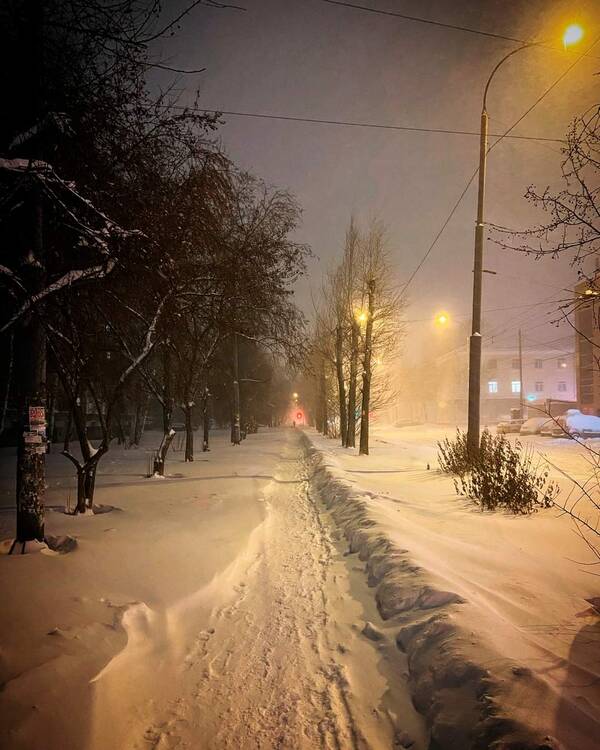 https://upforme.ru/uploads/000a/3f/42/819/t11483.jpg
