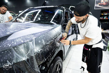      ,  BMW XM