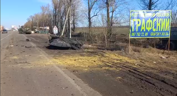 https://upforme.ru/uploads/000a/e3/16/4903/t593422.png