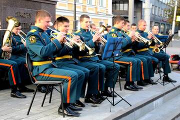 https://upforme.ru/uploads/000b/27/15/1260/t65987.jpg