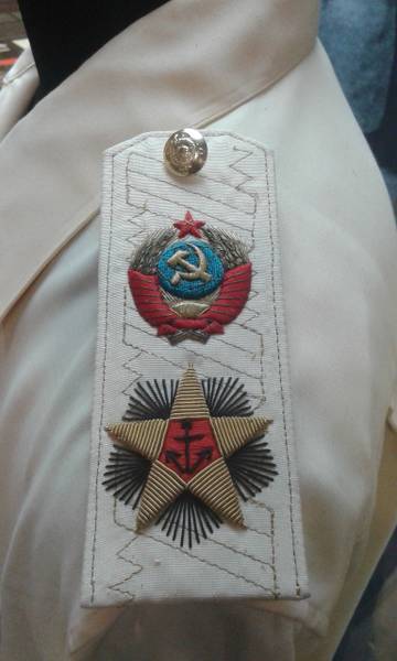 https://upforme.ru/uploads/000b/27/15/2717/t810178.jpg