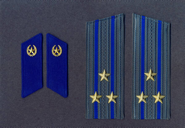 https://upforme.ru/uploads/000b/27/15/3117/t959014.jpg