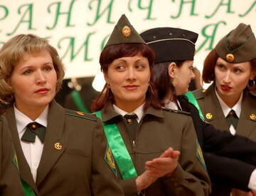 https://upforme.ru/uploads/000b/27/15/3163/t217561.jpg