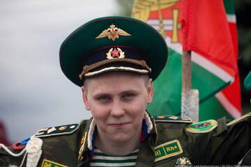https://upforme.ru/uploads/000b/27/15/3266/t378353.jpg