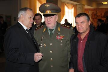 https://upforme.ru/uploads/000b/27/15/3266/t652882.jpg