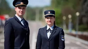 https://upforme.ru/uploads/000b/27/15/3731/t736730.webp