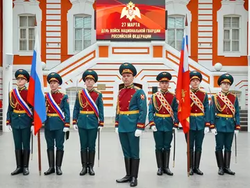 https://upforme.ru/uploads/000b/27/15/43/t883974.webp