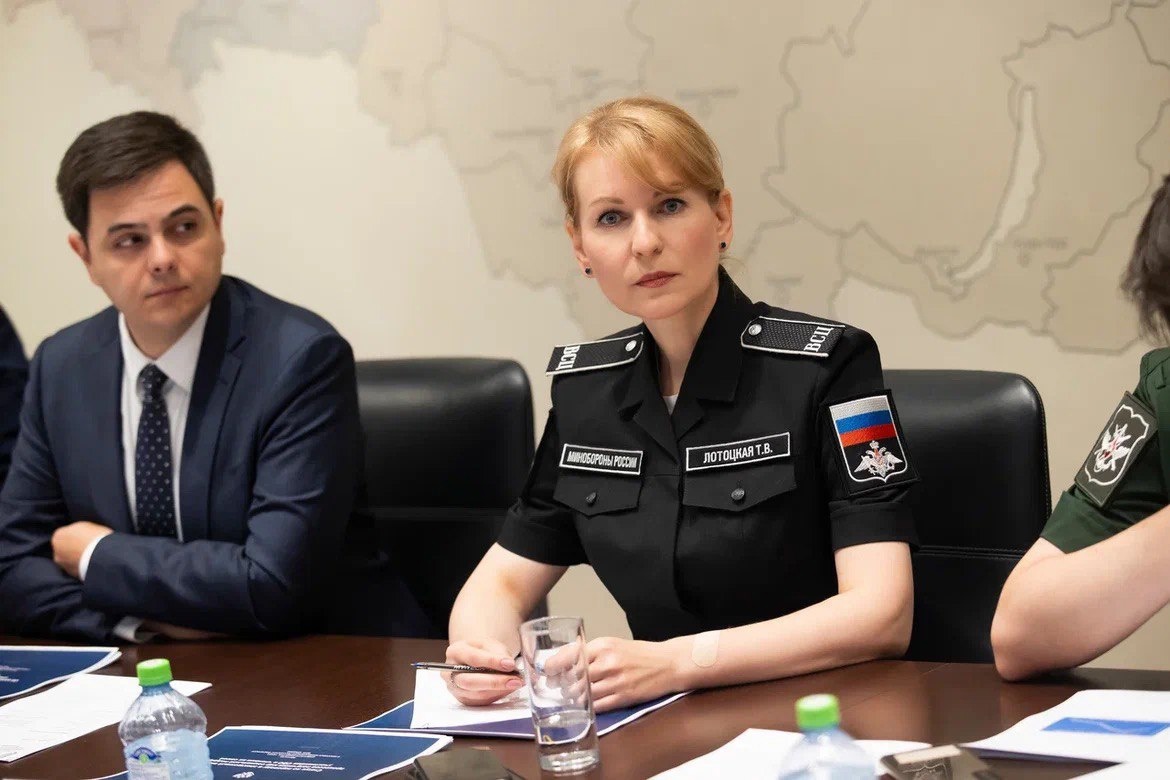https://upforme.ru/uploads/000b/27/15/61/531243.jpg