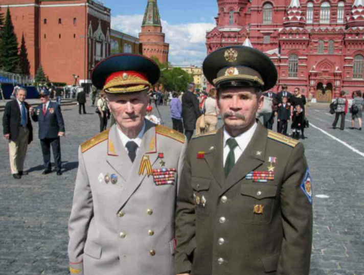https://upforme.ru/uploads/000b/27/15/61/621452.png