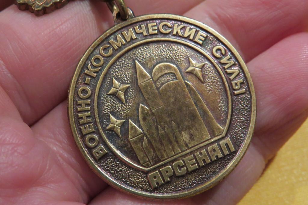 https://upforme.ru/uploads/000b/27/15/61/819256.jpg