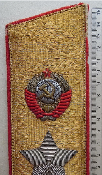 https://upforme.ru/uploads/000b/27/15/796/t356879.png