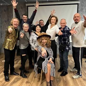 https://upforme.ru/uploads/000c/4a/cb/23/t483479.jpg