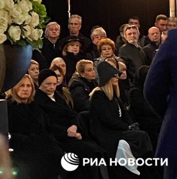 https://upforme.ru/uploads/000c/4a/cb/23/t564007.jpg