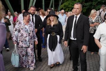 https://upforme.ru/uploads/000c/4a/cb/64/t646782.jpg