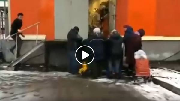 https://upforme.ru/uploads/000d/aa/a3/2/t26932.jpg