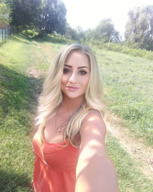 https://upforme.ru/uploads/000e/29/d5/2/t888590.jpg