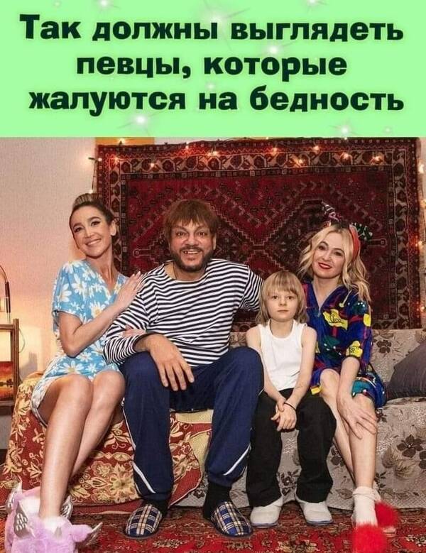 https://upforme.ru/uploads/000e/f7/fa/2/t556123.jpg