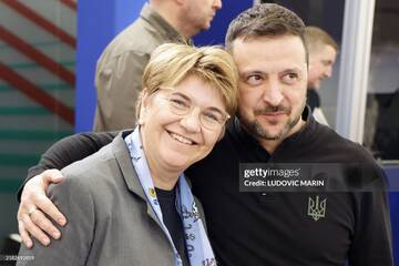 https://upforme.ru/uploads/000f/a0/99/259/t483607.jpg