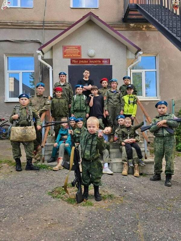 https://upforme.ru/uploads/000f/a0/99/590/t826490.jpg