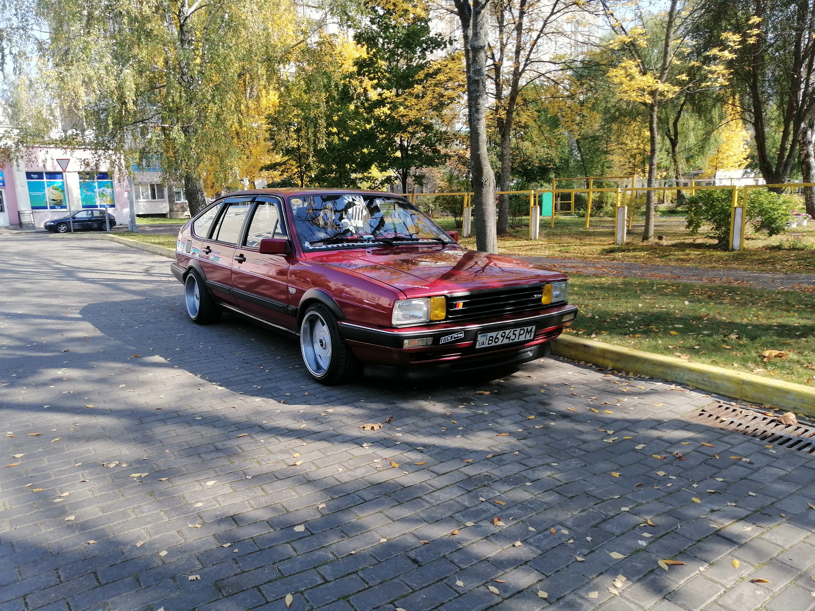 https://upforme.ru/uploads/0010/52/00/62/560715.jpg