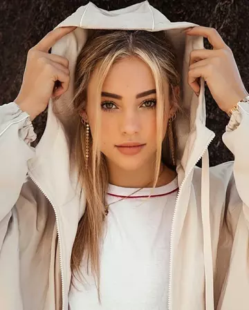 https://upforme.ru/uploads/0011/20/45/1905/t743004.webp