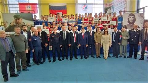 https://upforme.ru/uploads/0011/90/c9/13/t107996.jpg