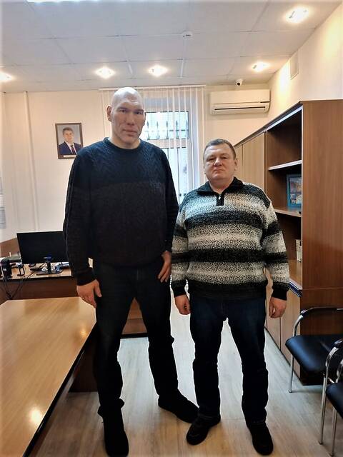 https://upforme.ru/uploads/0011/90/c9/13/t193390.jpg