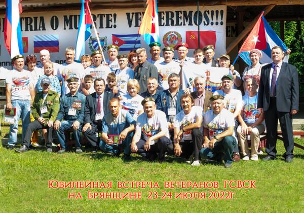 https://upforme.ru/uploads/0011/90/c9/13/t348053.jpg