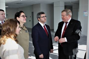 https://upforme.ru/uploads/0011/90/c9/13/t464124.jpg