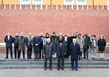 https://upforme.ru/uploads/0011/90/c9/13/t524518.jpg