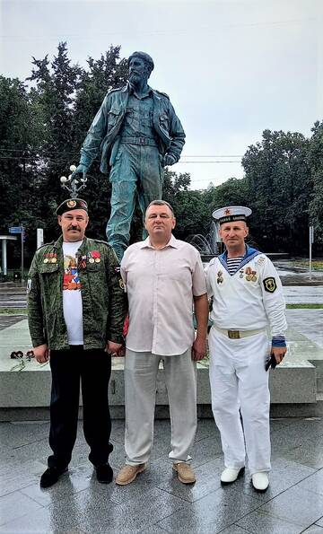 https://upforme.ru/uploads/0011/90/c9/13/t687129.jpg