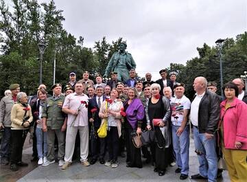 https://upforme.ru/uploads/0011/90/c9/13/t74073.jpg