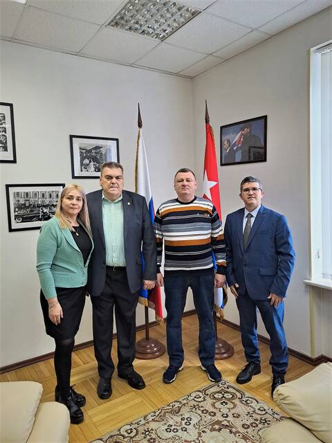 https://upforme.ru/uploads/0011/90/c9/13/t786379.jpg