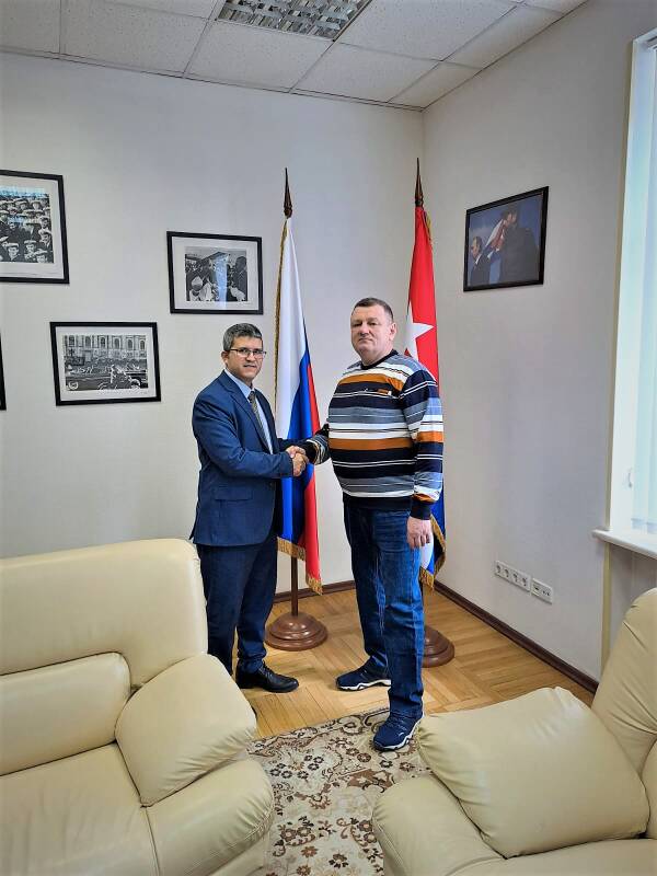 https://upforme.ru/uploads/0011/90/c9/13/t802609.jpg