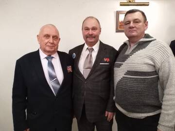 https://upforme.ru/uploads/0011/90/c9/13/t883089.jpg
