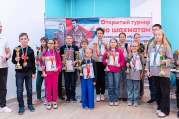 https://upforme.ru/uploads/0011/90/c9/13/t91632.jpg